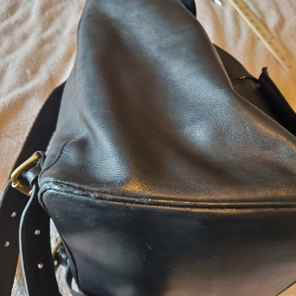 Vtg Coach 4220 Black Leather Drawstring Backpack Made in USA 90s Brass *Repairs*